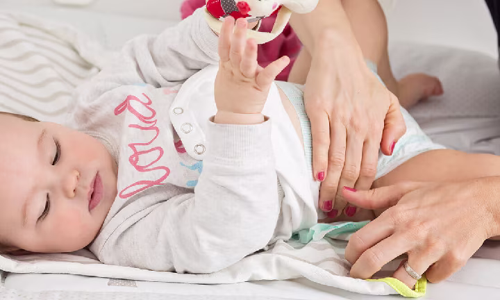 Diapers 101: Taped Diapers 