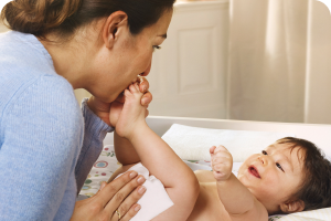 cleaning baby's skin