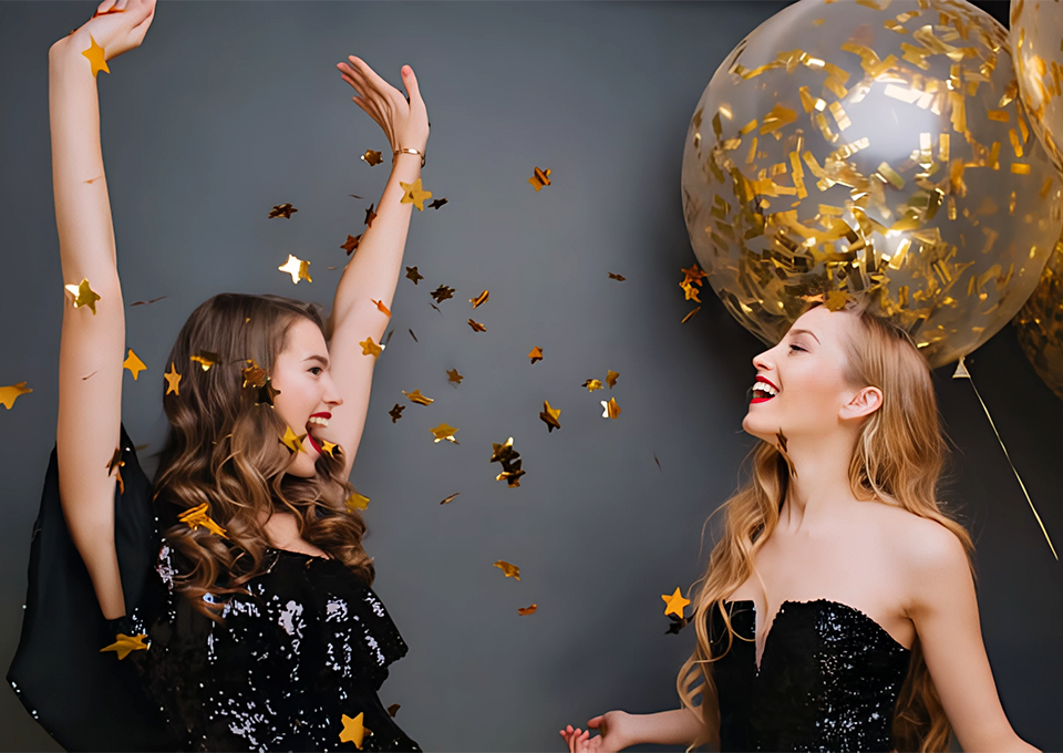 Mamá e hija celebrando un Feliz Día de La Madre