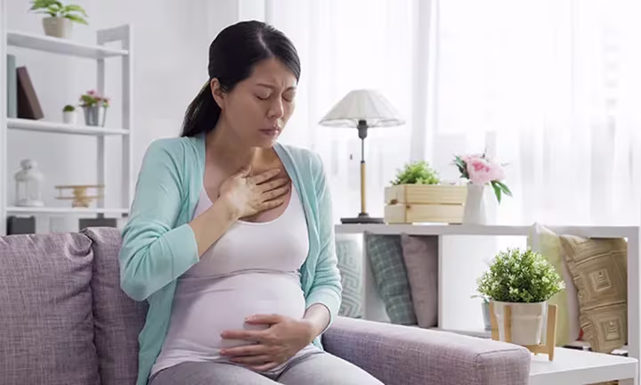 Sodbrennen in der Schwangerschaft: Ursachen, Hilfe & Tipps