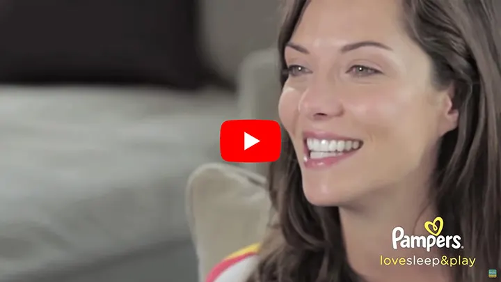 Creative Pregnancy Announcement Ideas | Pampers