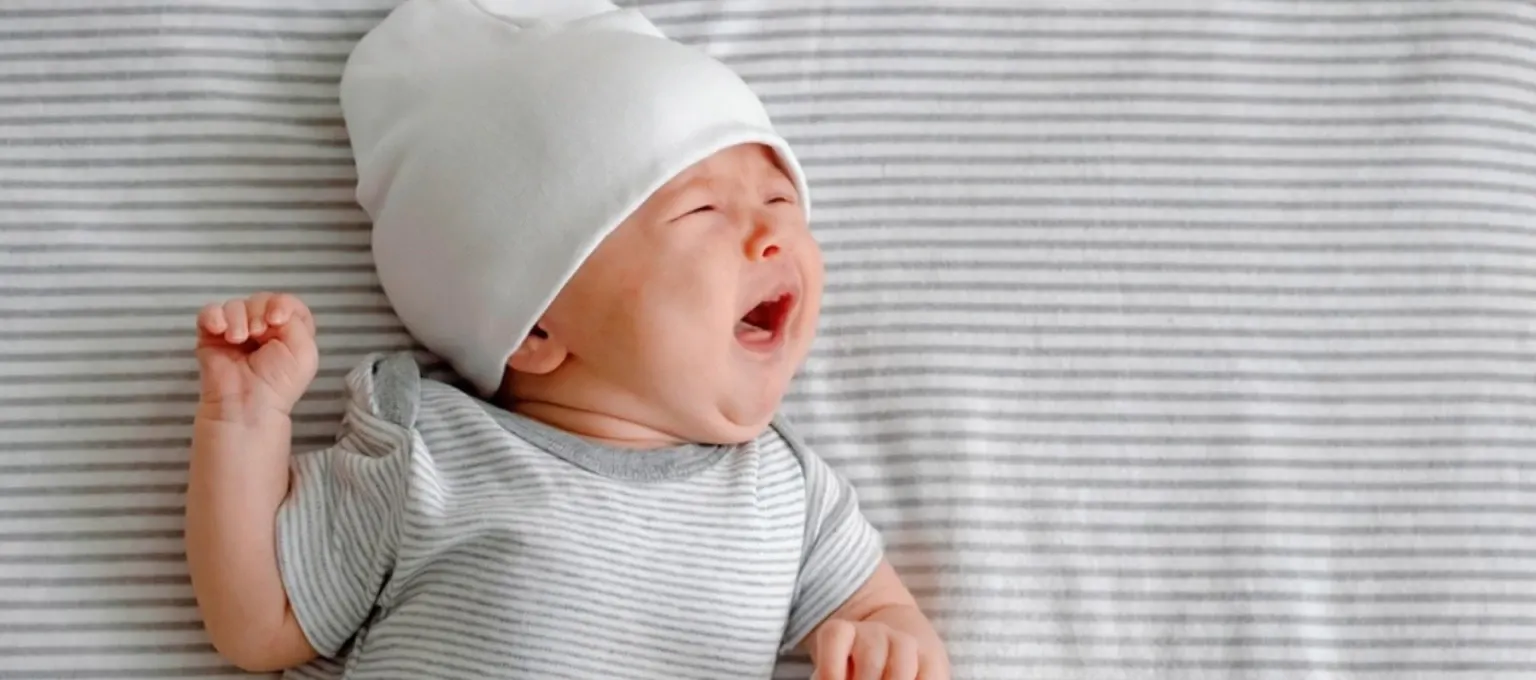 Ehub Pampers PlanSueño II CL 08 HERO-1536x680 Guagua llorando mucho