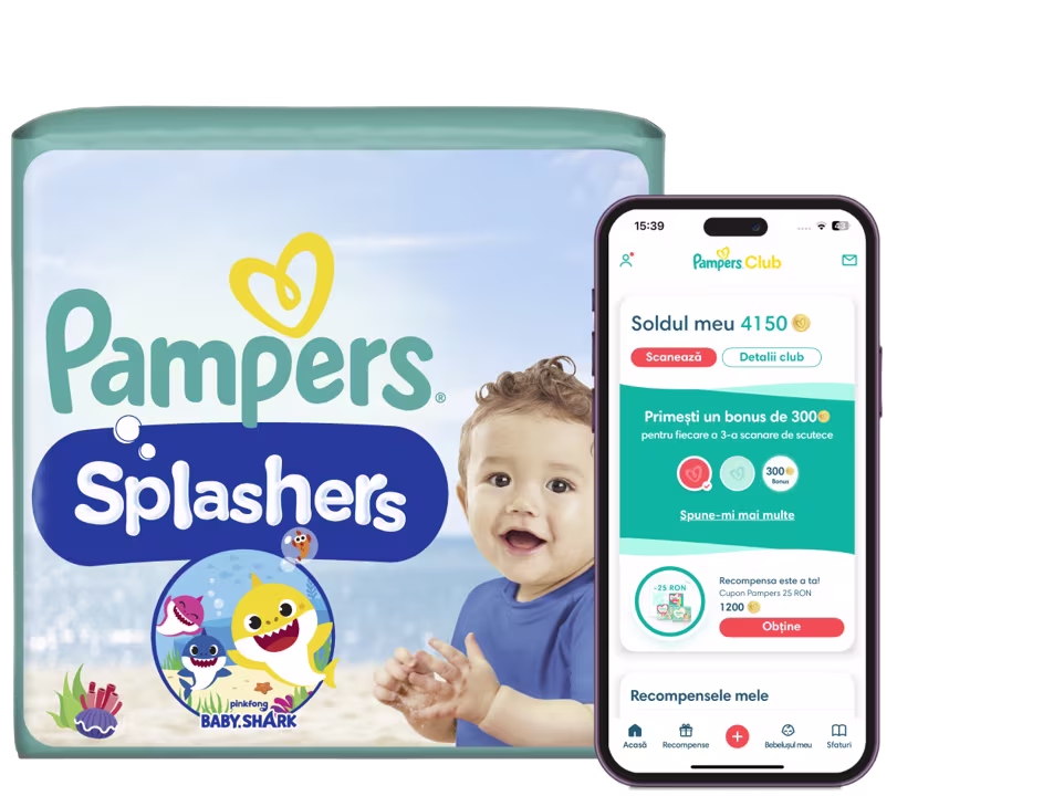 Logo-ul Pampers Club și un pachet de scutece cu aplicația Pampers Club afișată pe telefon
