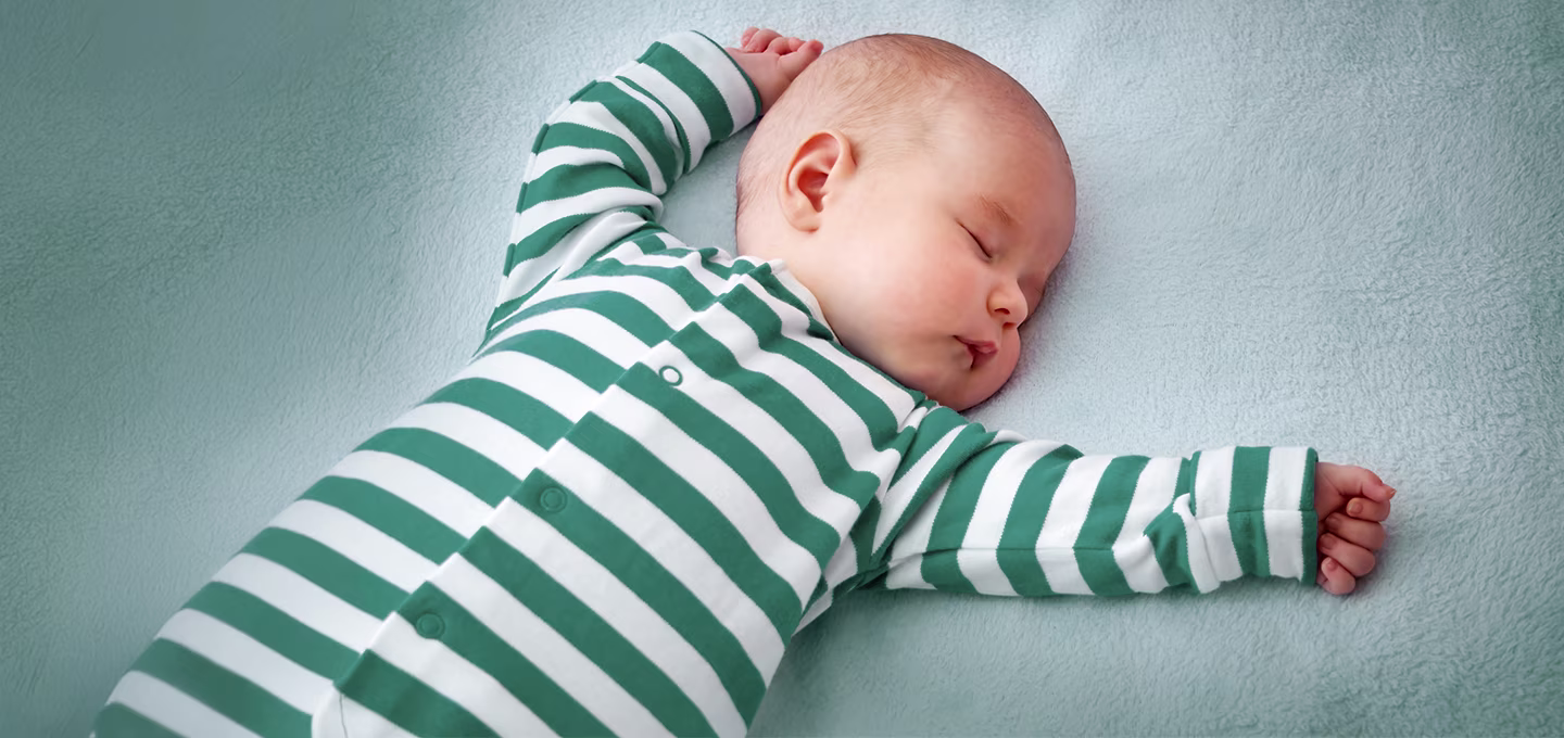 When Can Your Baby Sleep With a Blanket