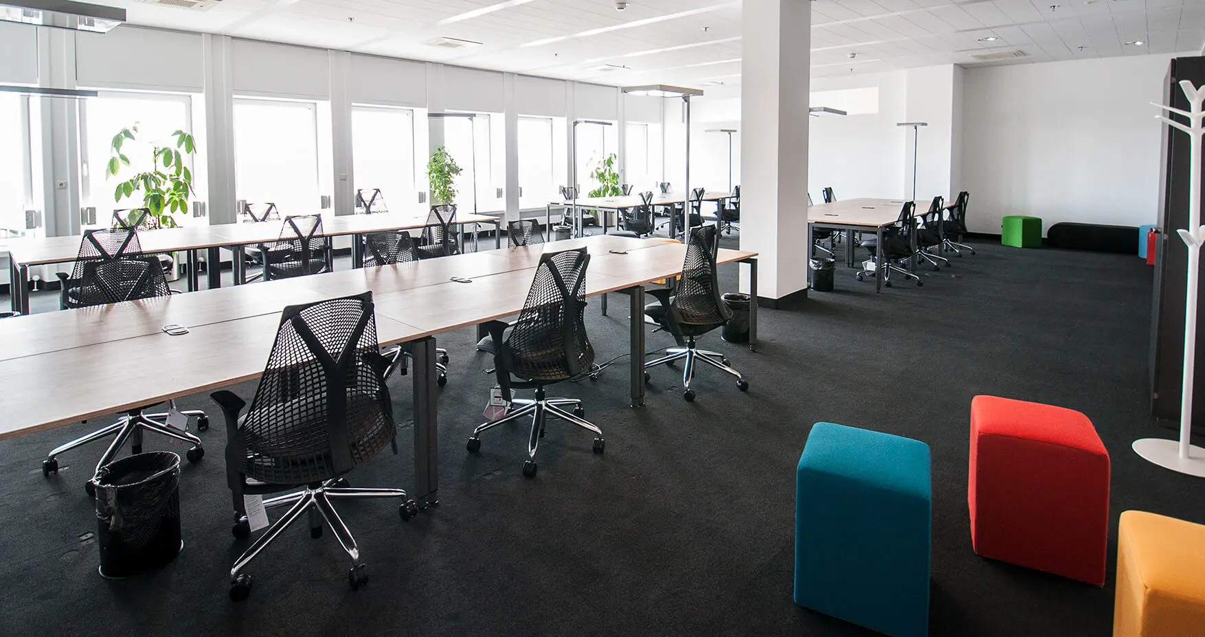 Scaling Spaces Berlin Hardenberg großes Büro