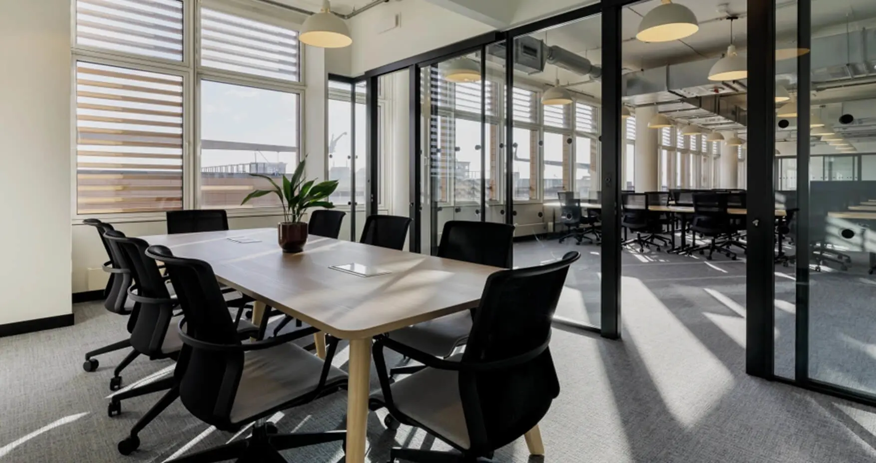 Indy by Industrious Atrium Tower Berlin