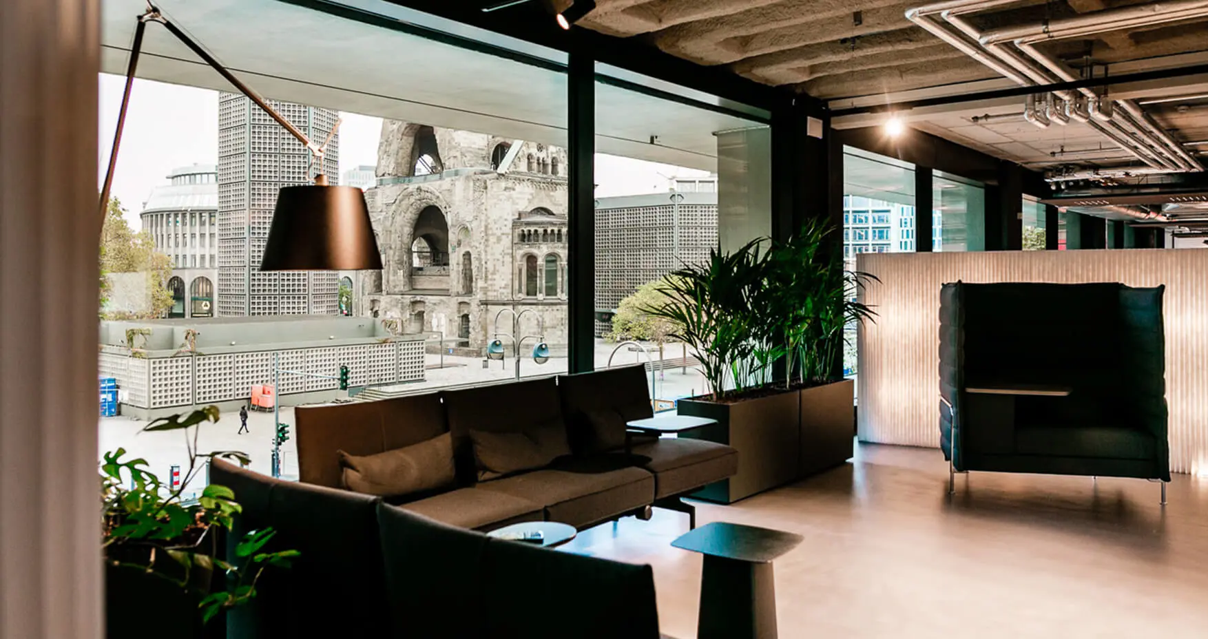 Scaling Spaces Berlin Bikini Lounge