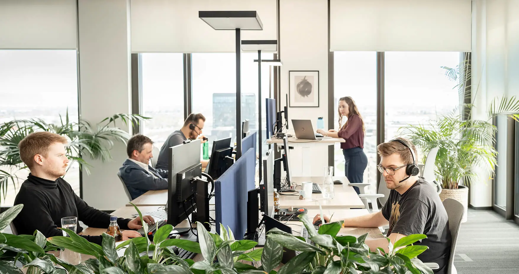 1000 Satellites Mannheim Glueckstein Open Space