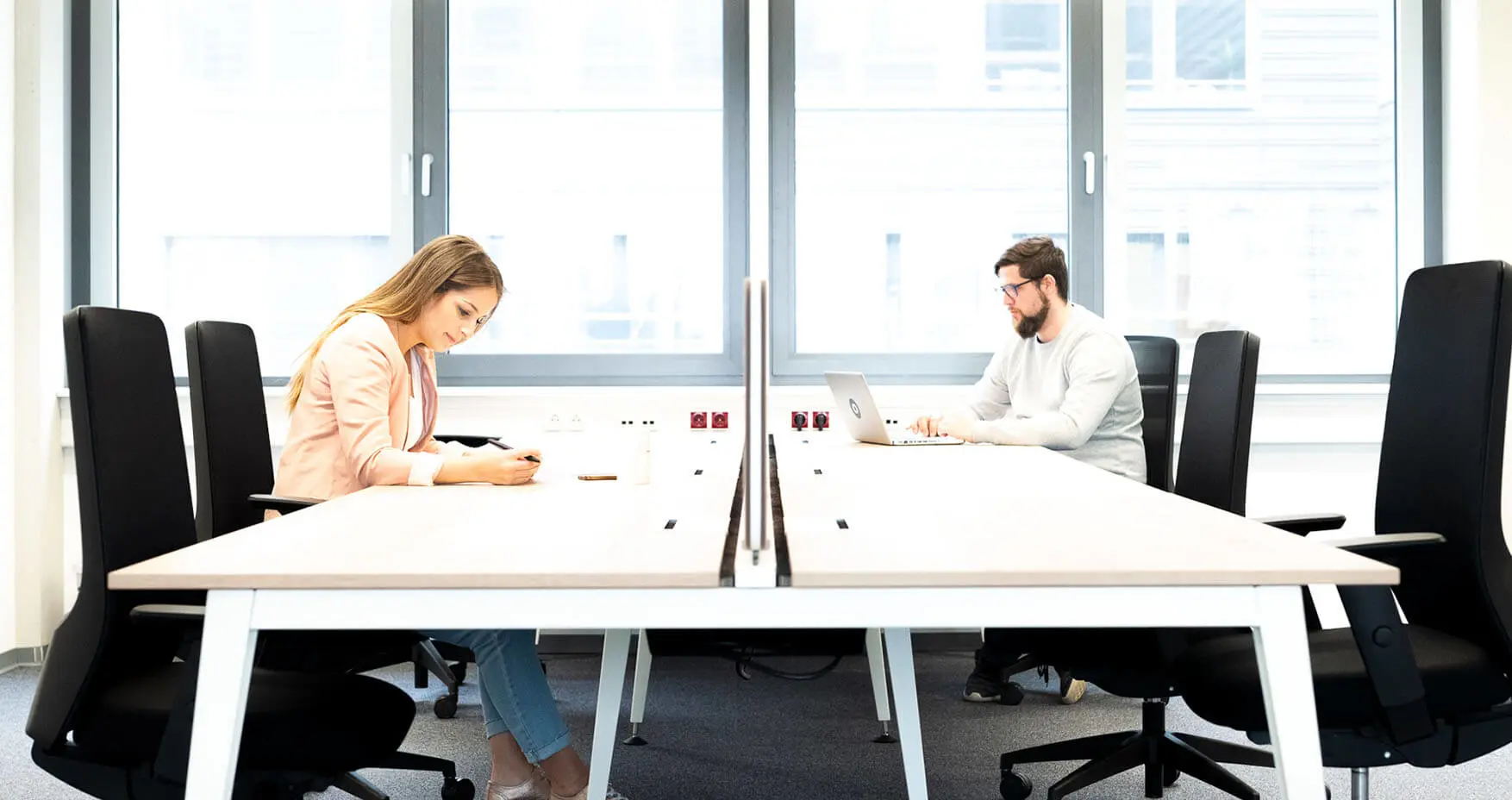 TZK Coworking Flex Desks