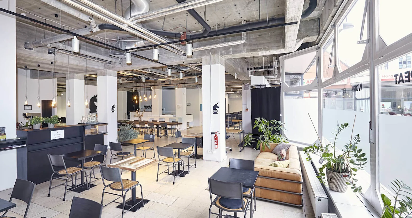 Unicorn Brunnenviertel Berlin Coworking Cafe