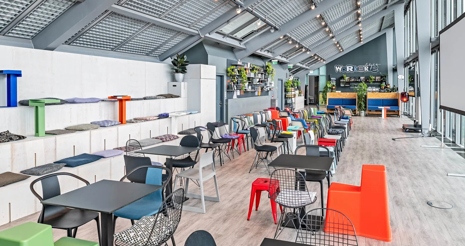 Design Offices München Highlight Towers Lounges