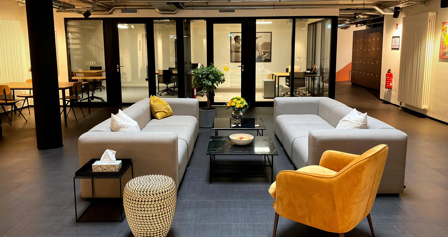 DistrictOne Berlin Lounge