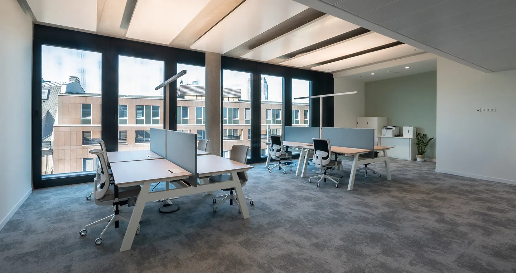 SleevesUp Frankfurt Hauptbahnhof Teambüro