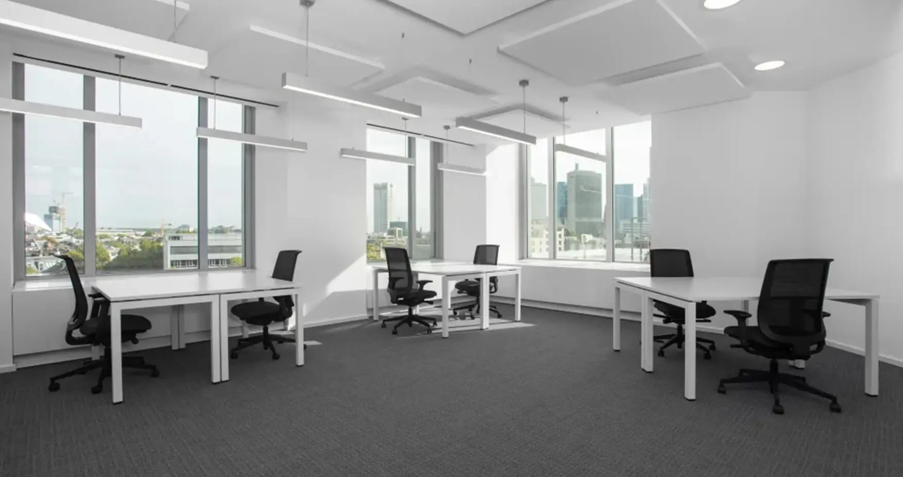 Regus Frankfurt Messeturm Teambüro