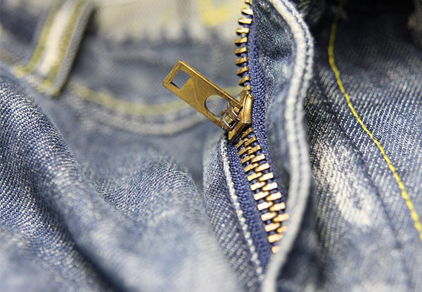 Cinco mitos sobre a lavagem de jeans.