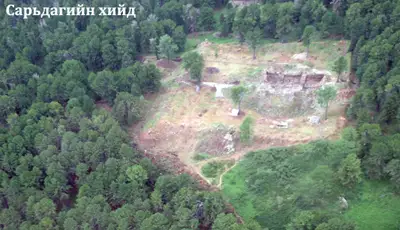 Сарьдагийн хийд буюу Цагаан хот