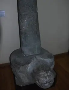 Тариатын бичээс
