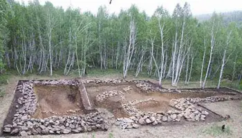 Ноён уулын булш