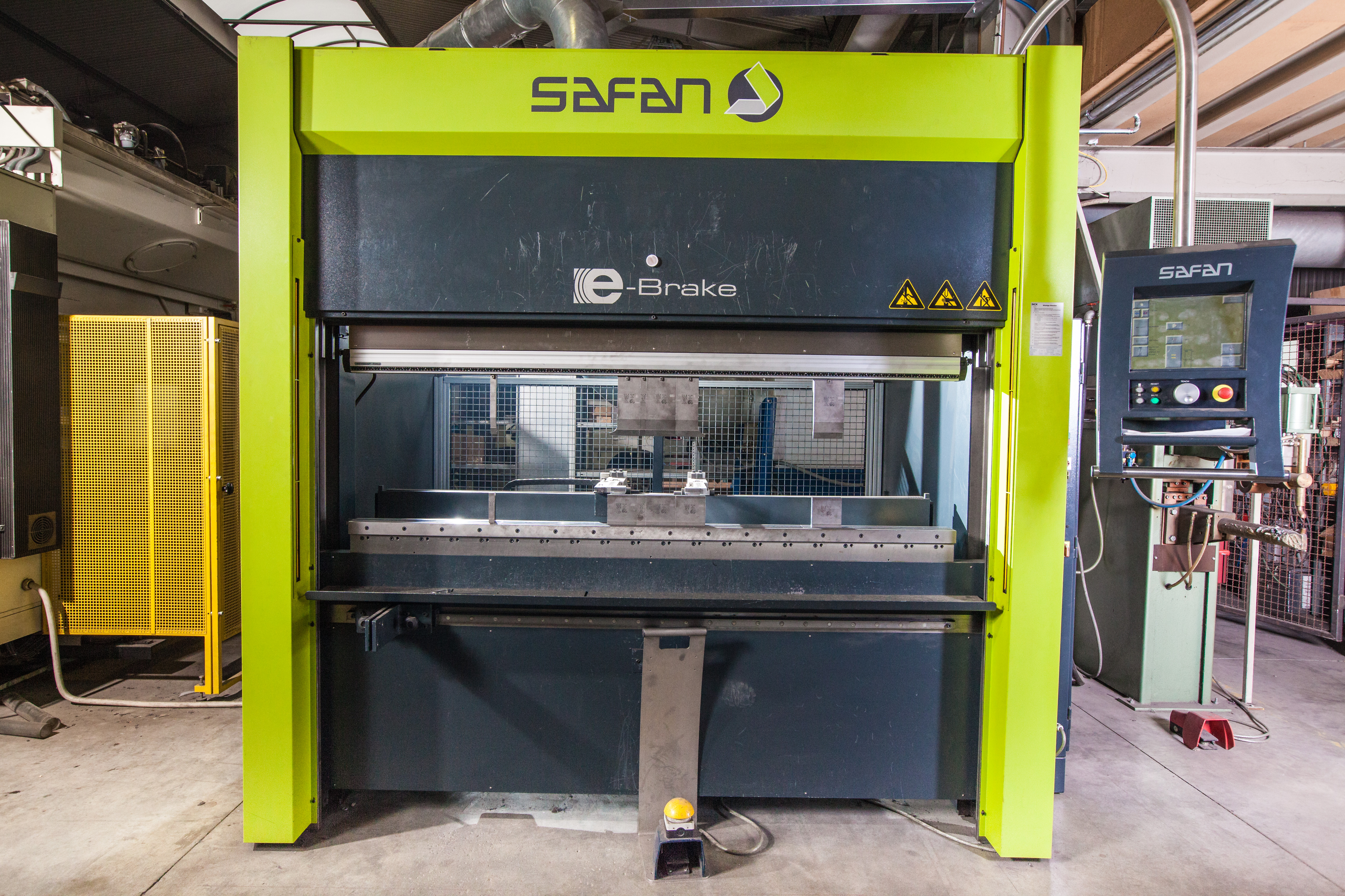 Safan Abkantmaschine