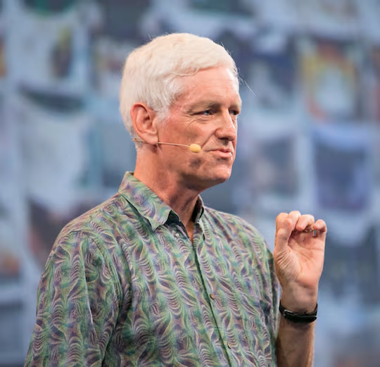 Headshot of Peter Norvig