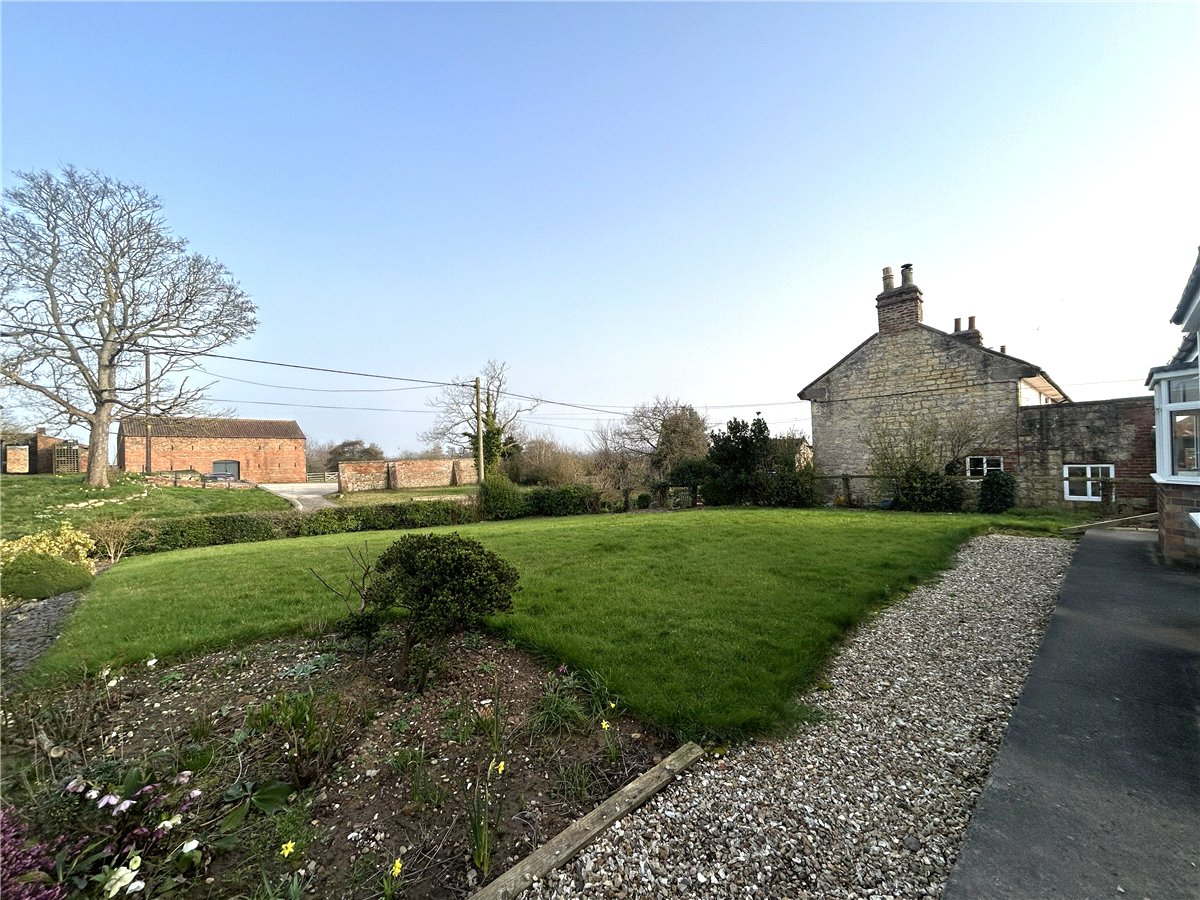 2 bedroom Bungalow, Hunsingore, Wetherby, LS22 - Available, Image 10