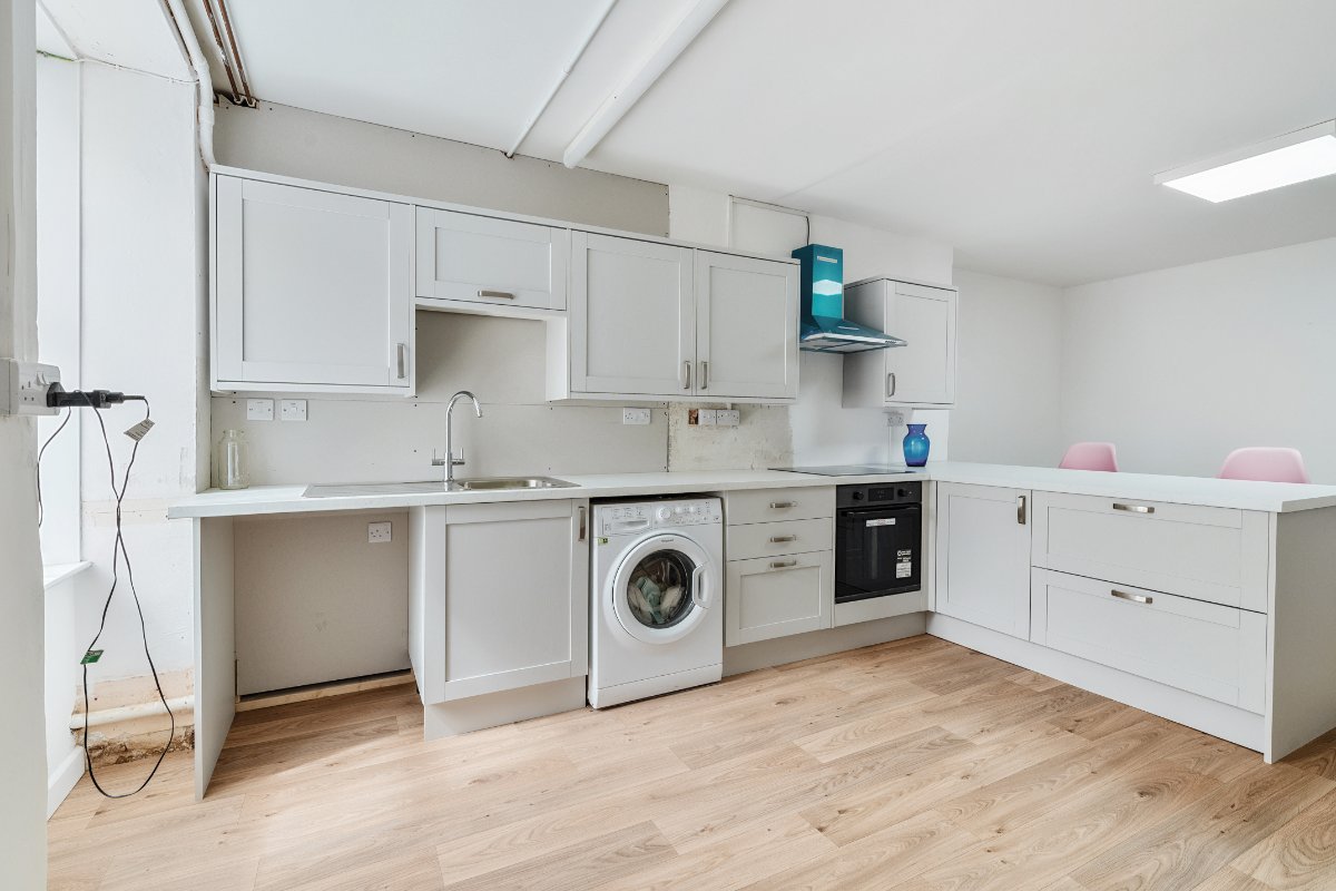 14 bedroom Flat, 1 The Esplanade, Minehead, TA24 - Sold STC, Image 21