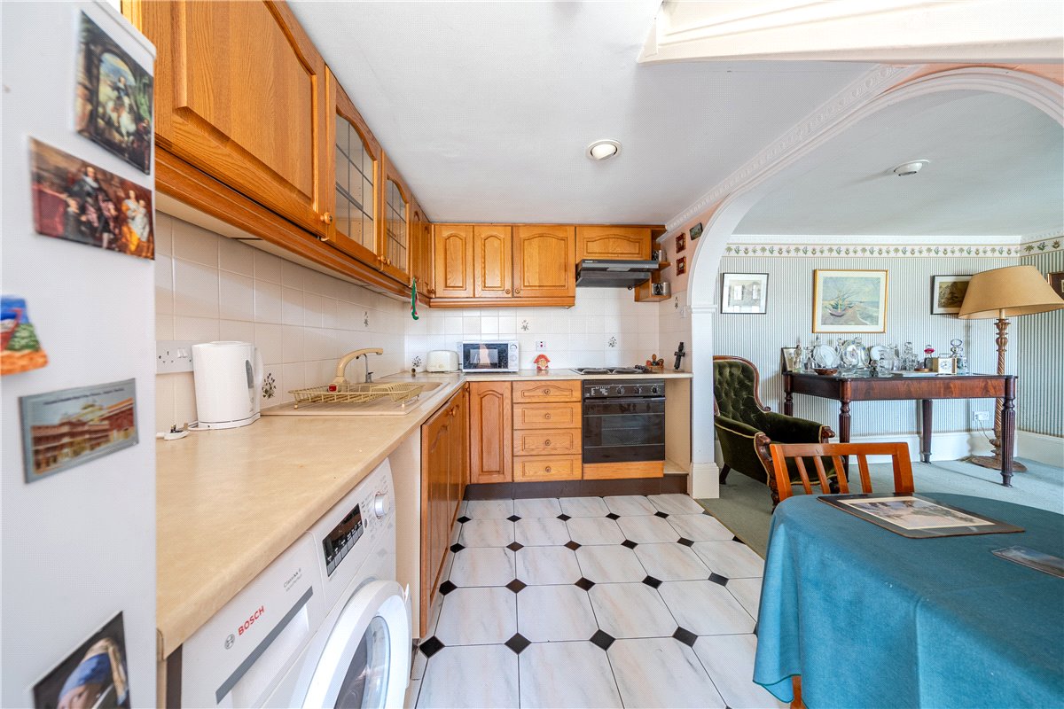 2 bedroom House, The Green, Marlborough, SN8 - Sold, Image 13