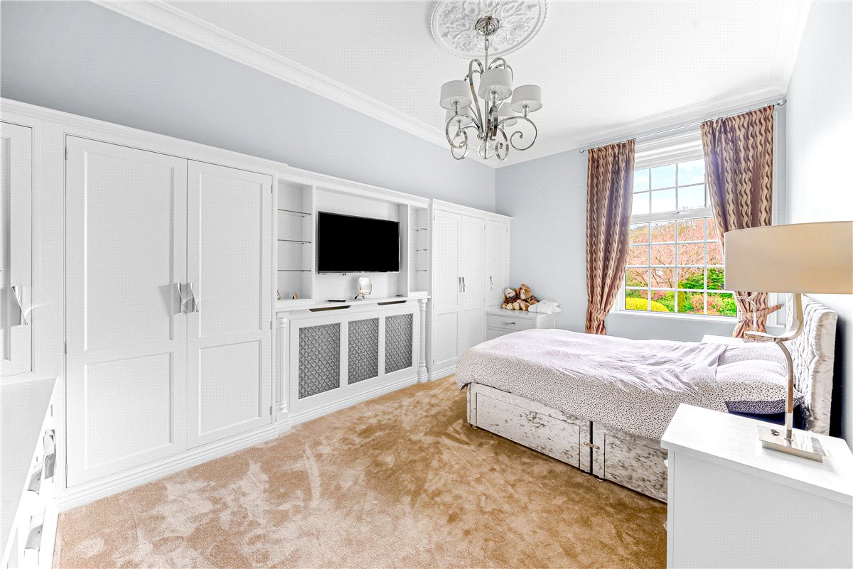 18 bedroom House, Wold Road, Nafferton, YO25 - Available, Image 29