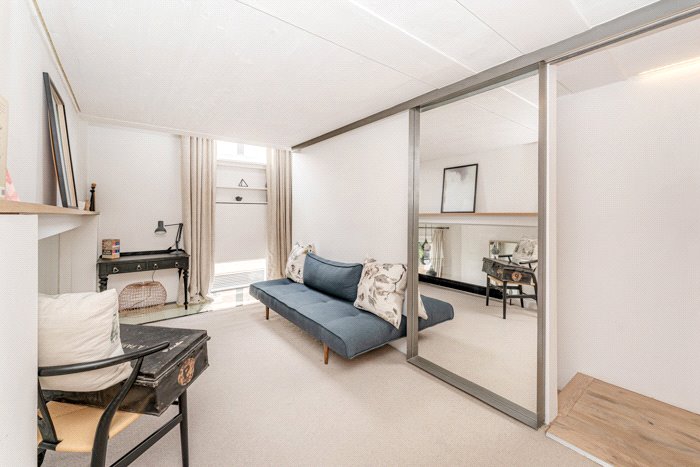 1 bedroom Flat, Airlie Gardens, Kensington, W8 - Available, Image 13
