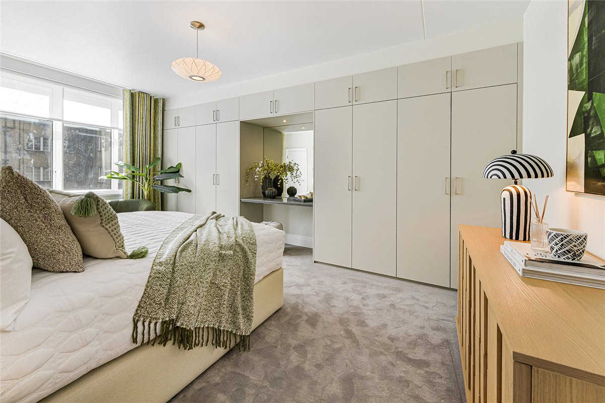 2 bedroom Flat, Richmond Court, 200 Sloane Street, SW1X - Available, Image 5