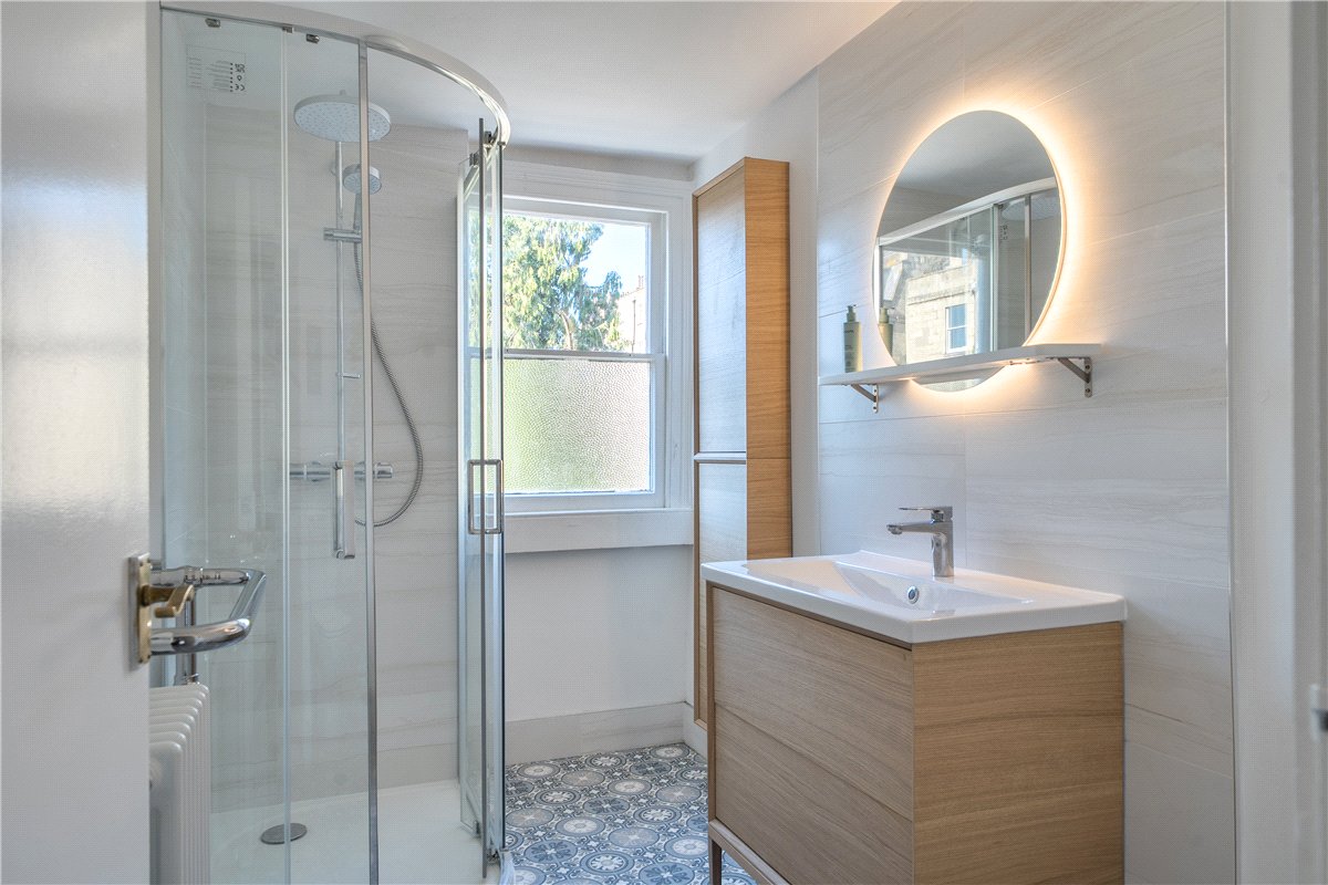 2 bedroom Maisonette, Chapel Row, Bath, BA1 - Sold STC, Image 6