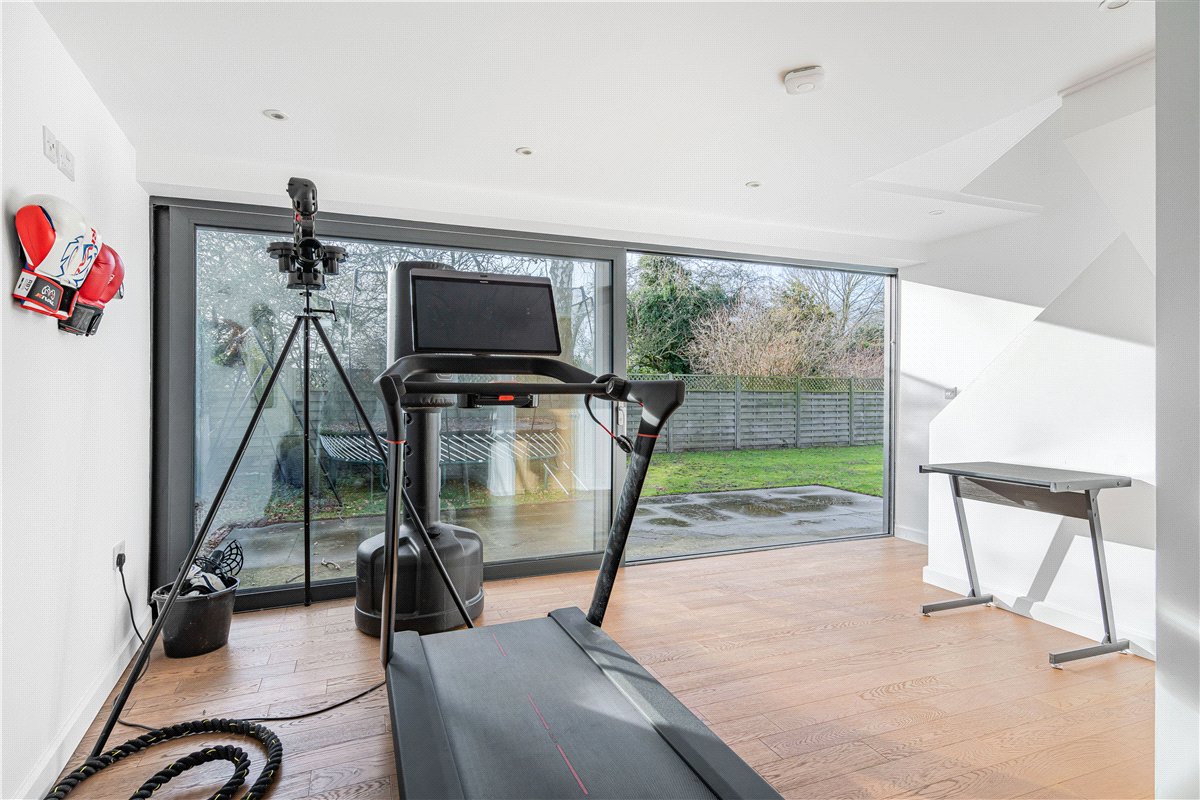 4 bedroom House, Weston Road, Bletchingdon, OX5 - Available, Image 9