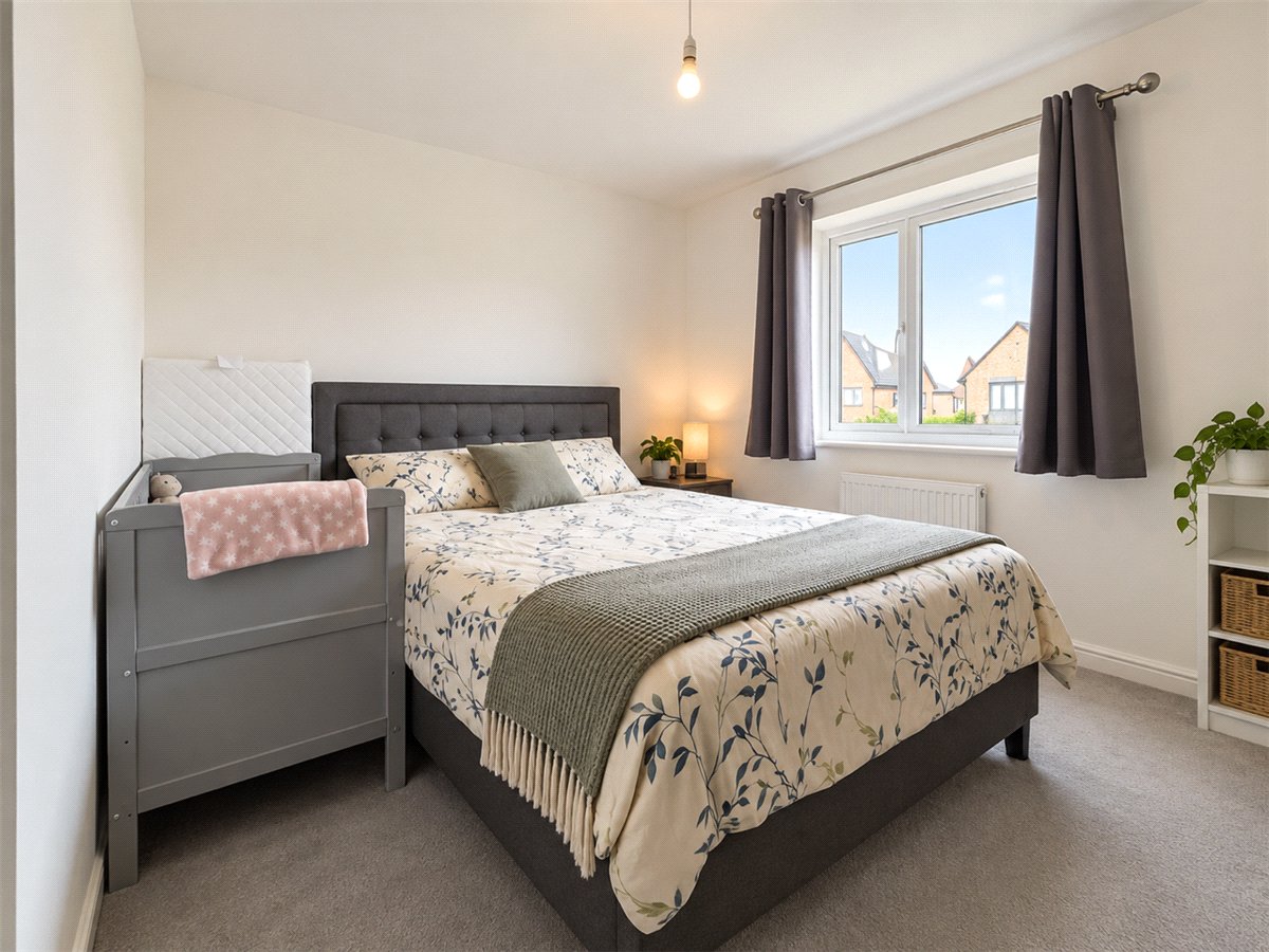 3 bedroom House, Stonyfield Road, Whiteley, PO15 - , Image 7