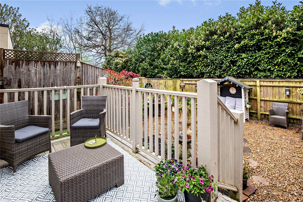 5 bedroom House, The Dolmans, Shaw, RG14 - Sold, Image 19