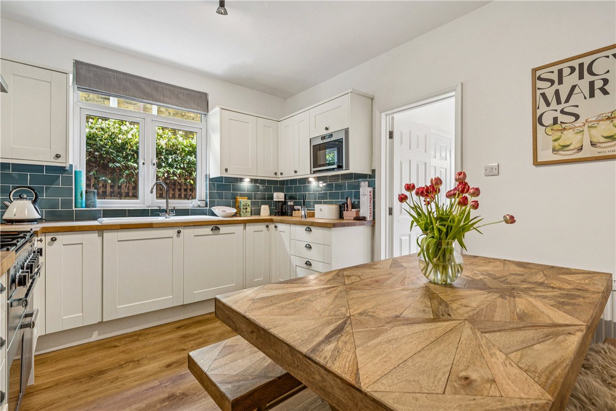 2 bedroom Flat, Aslett Street, London, SW18 - Under Offer, Image 3