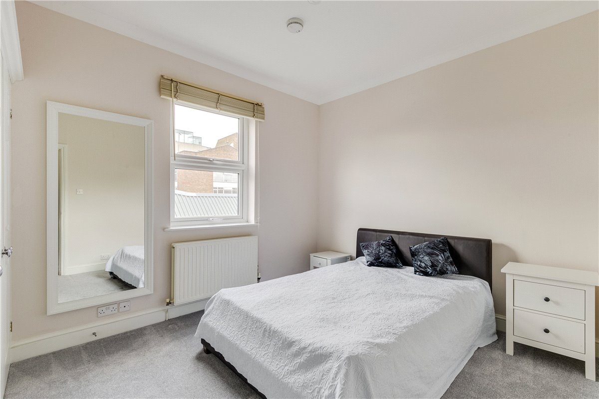 3 bedroom Flat, Danehurst Street, London, SW6 - Available, Image 12