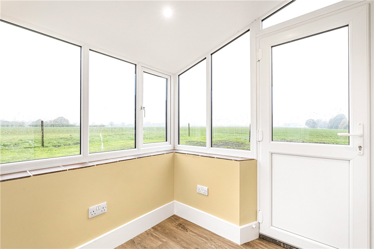 4 bedroom House, Ardley Road, Middleton Stoney, OX25 - Available, Image 12