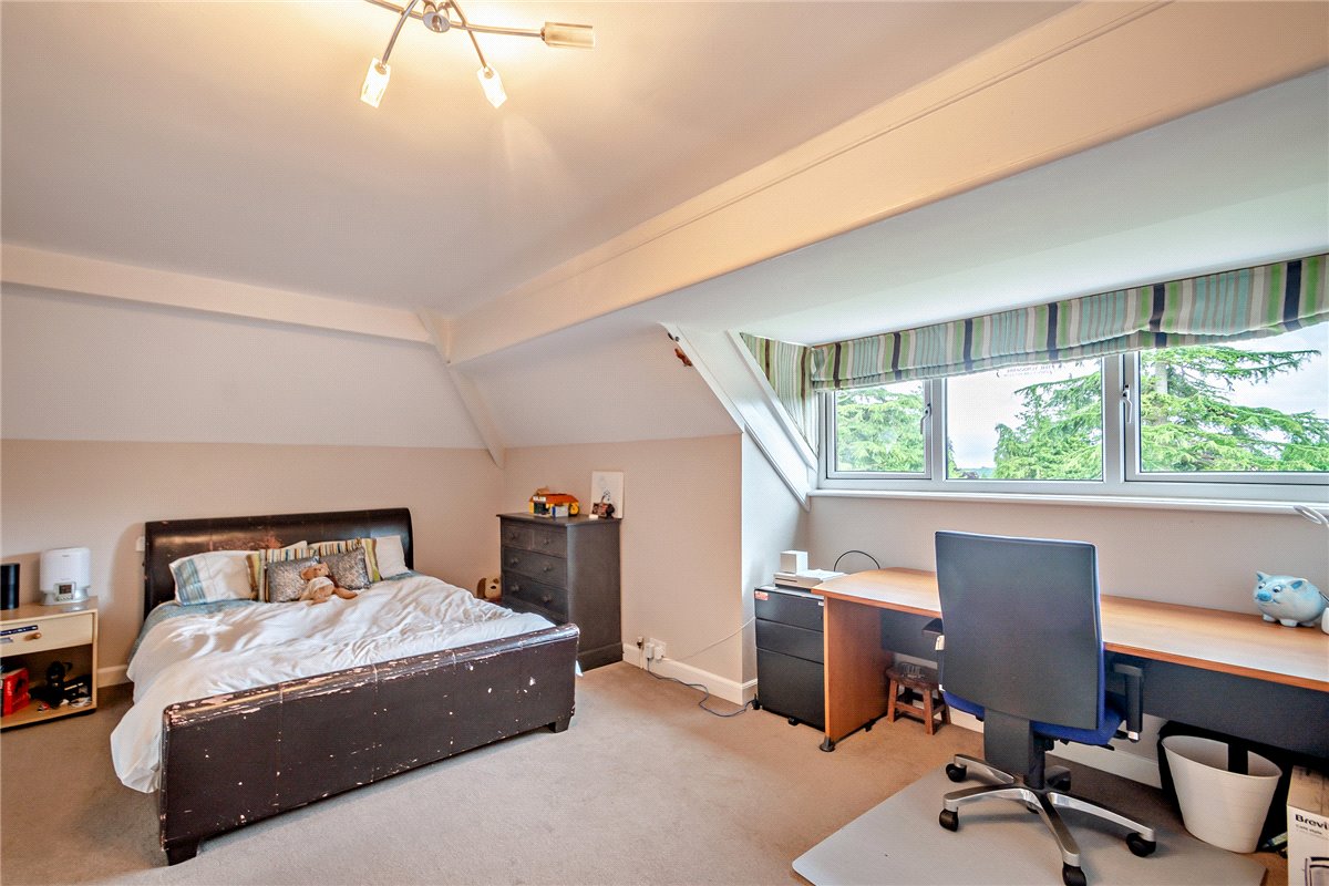 5 bedroom House, Rossett Green Lane, Harrogate, HG2 - Sold, Image 3