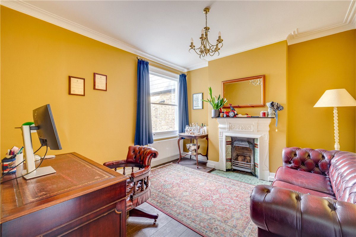 3 bedroom Maisonette, Replingham Road, London, SW18 - Available, Image 3