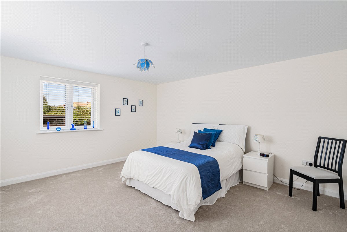 4 bedroom House, Church Hanborough, Witney, OX29 - Available, Image 13