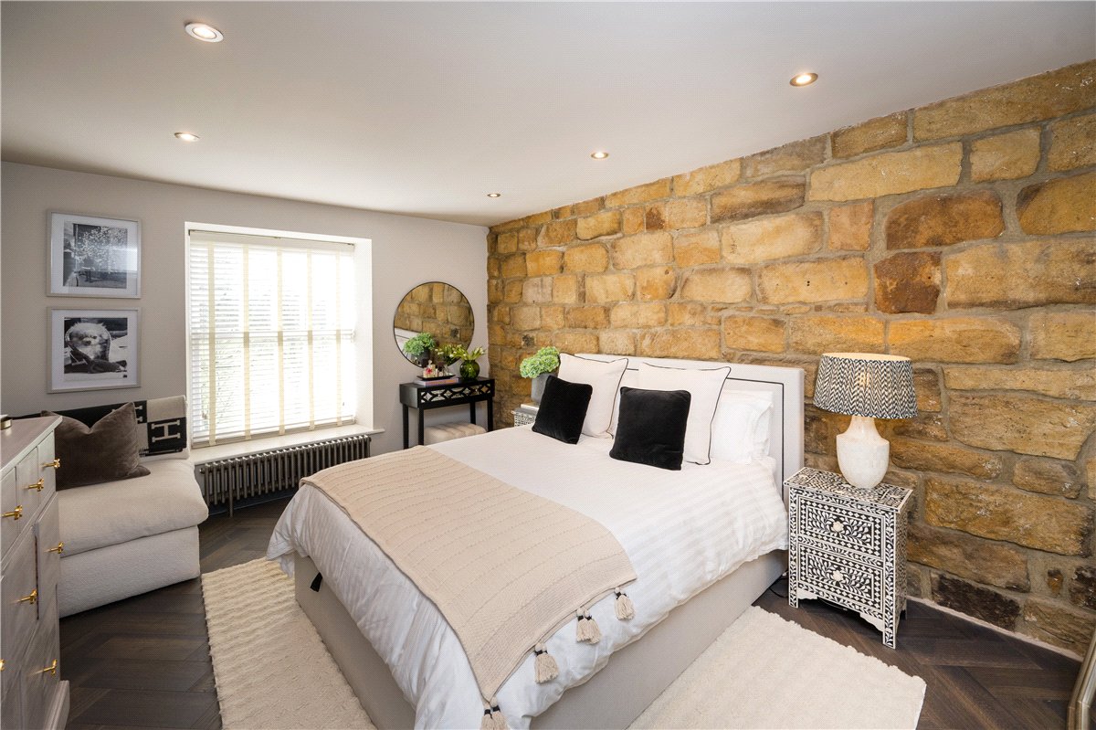 0 bedroom Flat, West Park, Harrogate, HG1 - Available, Image 7