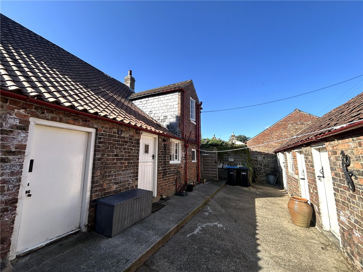 2 bedroom Cottage, Fair View, Walshford, LS22 - , Image 7