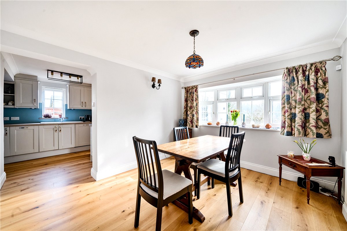 3 bedroom House, East Street, Hambledon, PO7 - Sold, Image 8