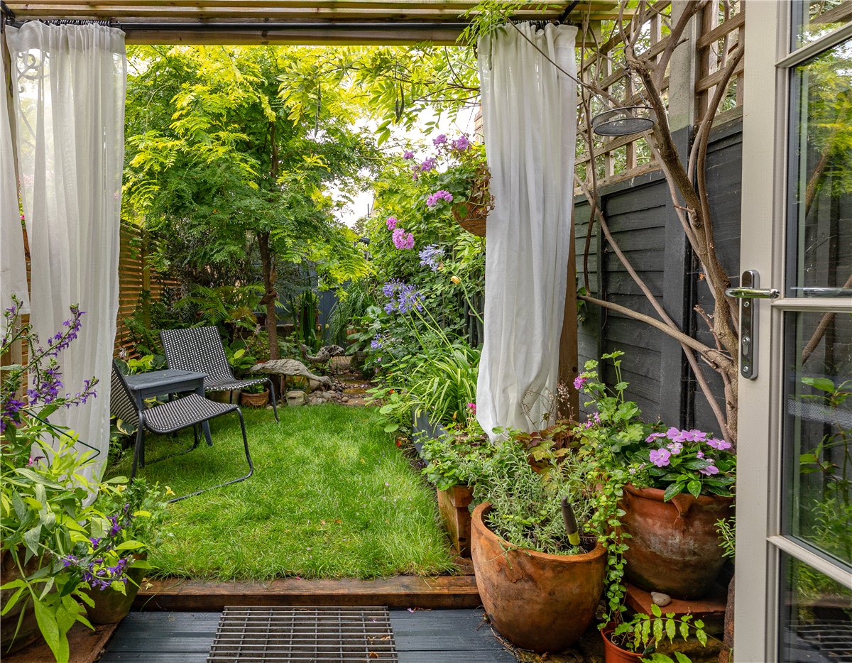 2 bedroom Flat, Trentham Street, London, SW18 - Sold, Image 10