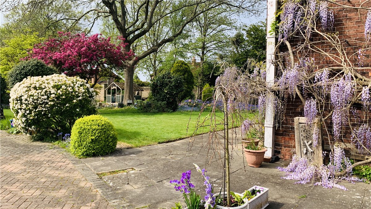 6 bedroom House, Main Street, West Haddlesey, YO8 - Available, Image 9