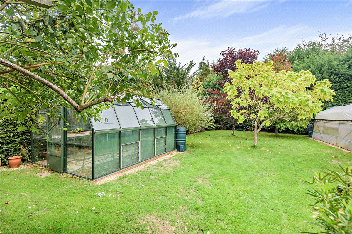 5 bedroom Bungalow, Long Grove, Upper Bucklebury, RG7 - Available, Image 19