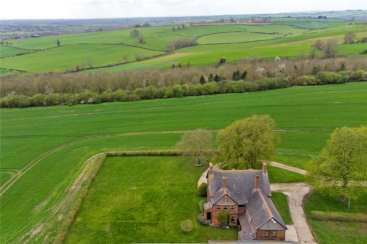 8 bedroom House, Upper Winchendon, Aylesbury, HP18 - Available, Image 23