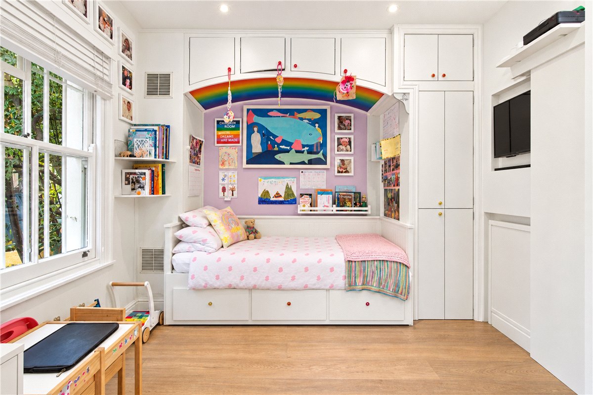 2 bedroom Flat, 31 Castletown Road, , W14 - Available, Image 14