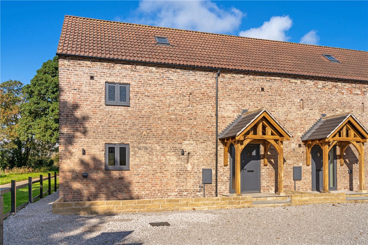 4 bedroom Cottage, Camela Lane, Camblesforth, YO8 - Available, Image 25