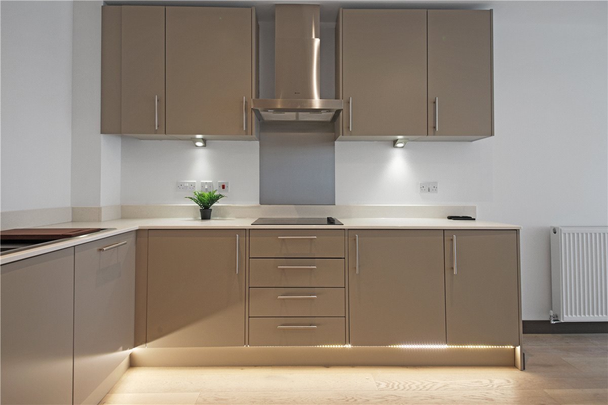 1 bedroom Flat, 4 Station Square, Cambridge, CB1 - 